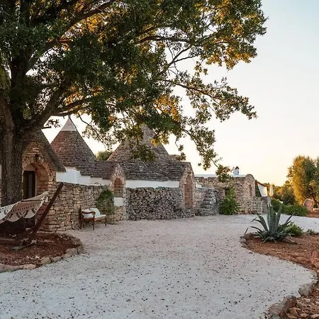 Trullo Elaia - Dimora Di Charme In Valle D'itria Con Piscina *