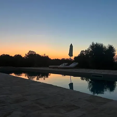 Villa Trullo Elaia - Dimora Di Charme In Valle D'itria Con Piscina