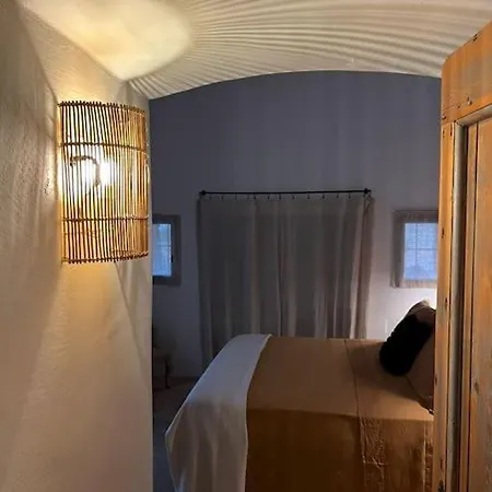 Trullo Elaia - Dimora Di Charme In Valle D'itria Con Piscina *